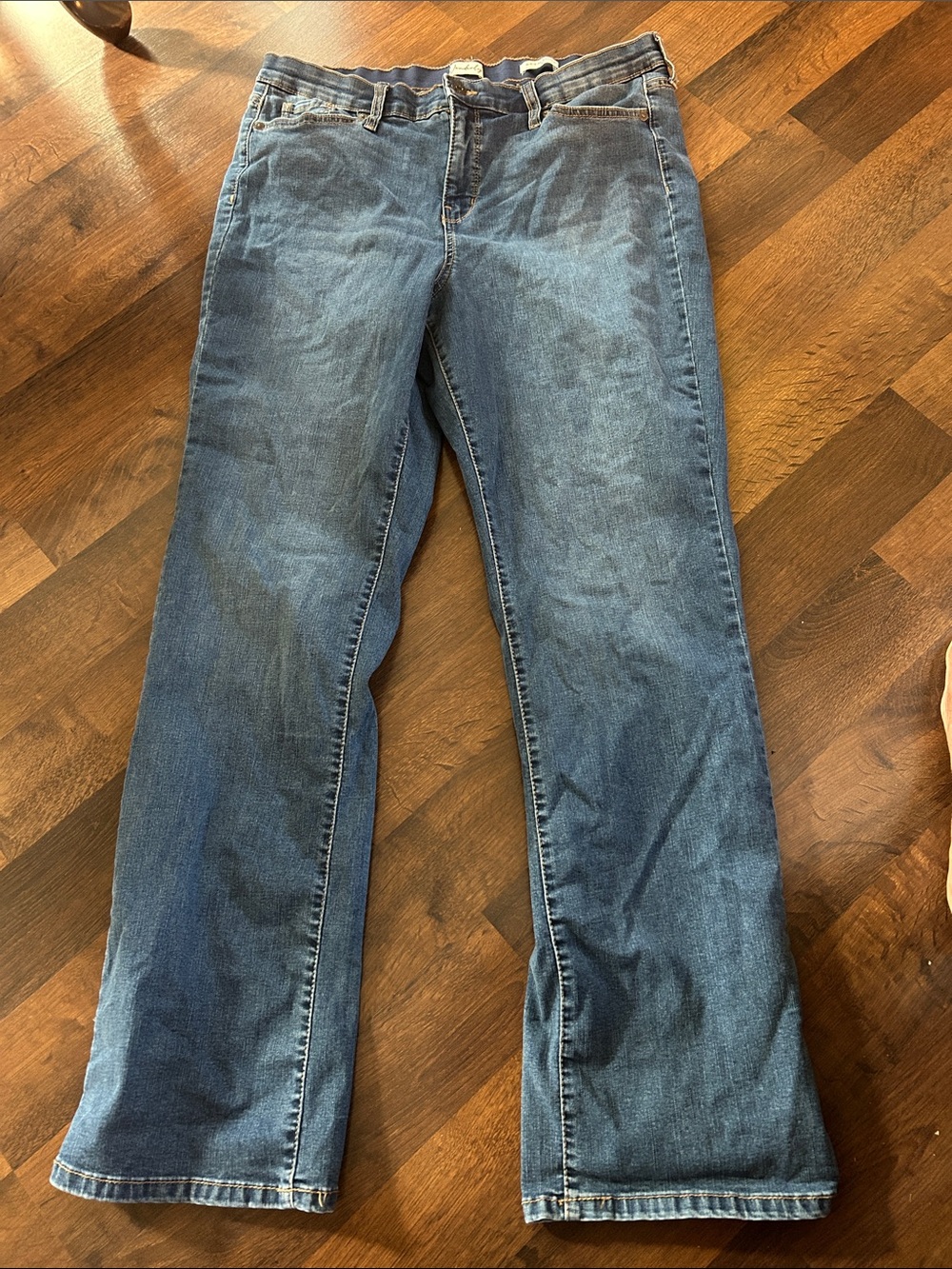 Classic Women’s Blue Denim Jeans